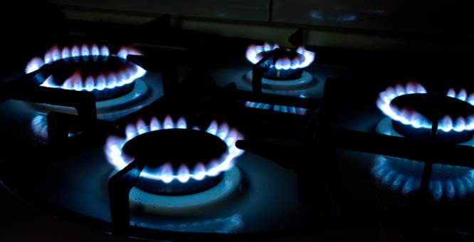 Man jailed for illegal gas work image